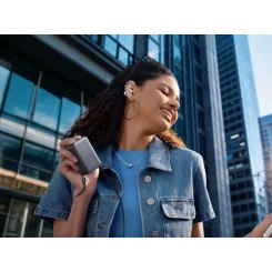 Мобільна батарея Anker Nano - 10000 mAh 45W Built-In USB-C Cable (Чорний) фото №8