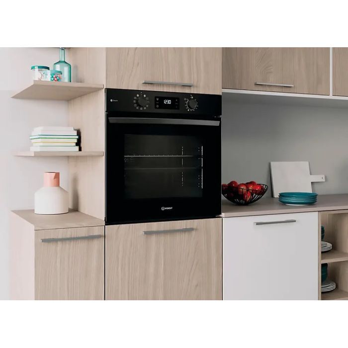 Духова шафа Indesit IO258HSB фото №8