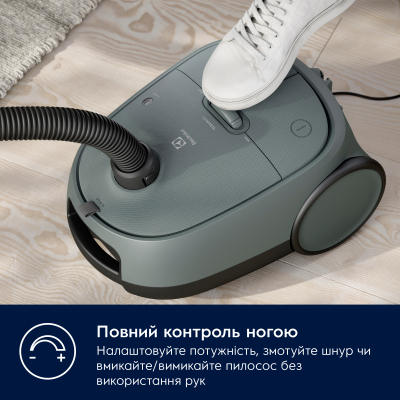 Пилосос безмішковий Electrolux EB61C1OG фото №9