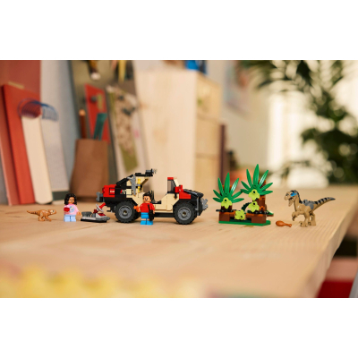 Конструктор Lego Jurassic World Втеча по бездоріжжю від раптора (76972) фото №11