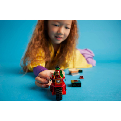 Конструктор Lego Marvel Залізна людина на мотоциклі й Галк 68 деталей (76287) фото №8