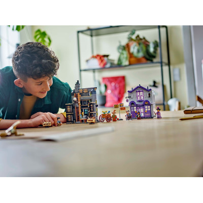 Конструктор Lego Harry Potter Крамниці Олівандера й мантій від Мадам Малкін (76439) фото №9