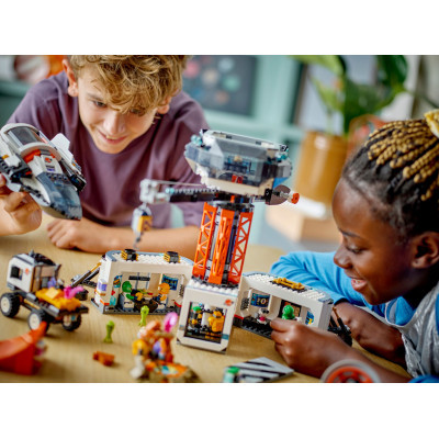 Конструктор Lego City Космічна база й стартовий майданчик для ракети 1422 деталей (60434) фото №10