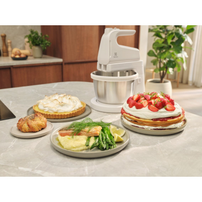 Міксер Electrolux ESM4W фото №10