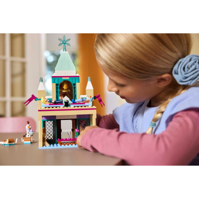 Конструктор Lego Disney Princess Замерзлий замок в королівстві Ерендел (43265) фото №9
