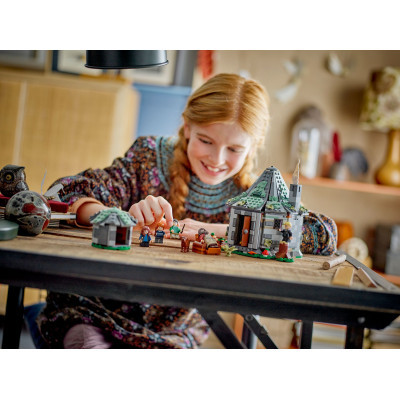Конструктор Lego Harry Potter Хатинка Геґріда: Несподівані гості 896 деталей (76428) фото №10