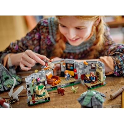 Конструктор Lego Harry Potter Хатинка Геґріда: Несподівані гості 896 деталей (76428) фото №11