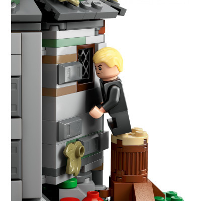 Конструктор Lego Harry Potter Хатинка Геґріда: Несподівані гості 896 деталей (76428) фото №6