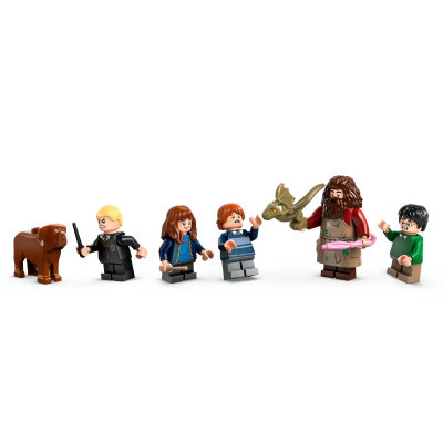 Конструктор Lego Harry Potter Хатинка Геґріда: Несподівані гості 896 деталей (76428) фото №8