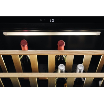 Холодильник Electrolux KBW5X фото №5